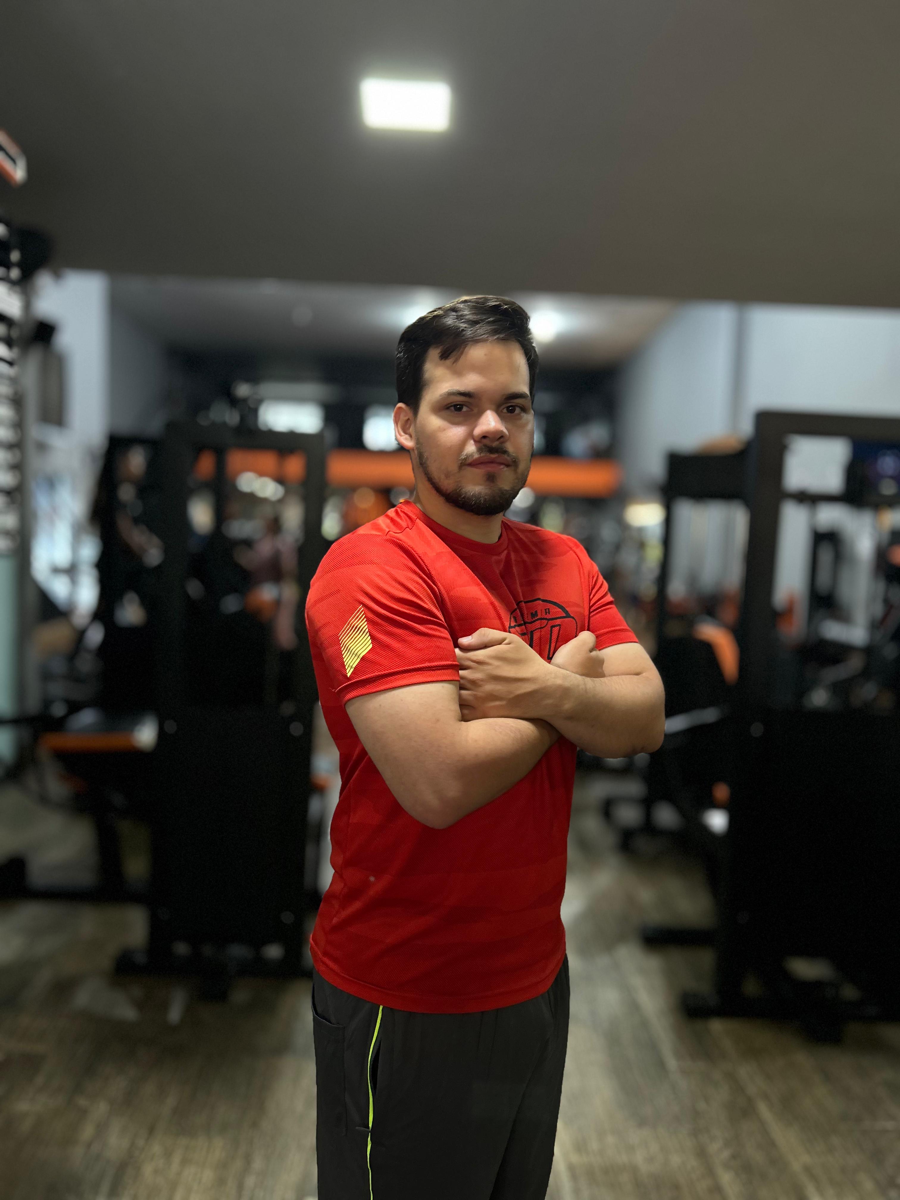 Professor(a) Andrey Cavalcante